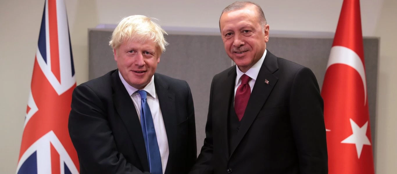 Βρετανία: Υπογράφει την Τρίτη με την Τουρκία συμφωνία ελευθέρου εμπορίου